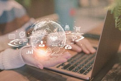 蘋果高管 聚焦現實，對通用人工智能（AGI）開發持謹慎態度