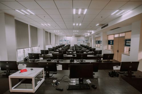 專業(yè)負責人解讀計算機科學與技術 集多重贊譽于一體的六星級專業(yè)